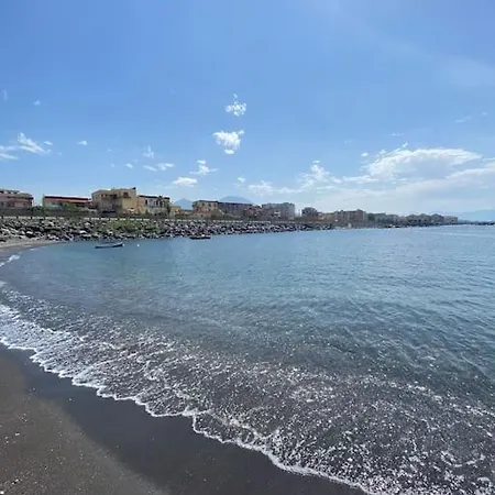 Apartment R&f A 50mt Dalla Metro *