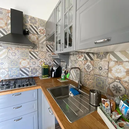 Apartment R&f A 50mt Dalla Metro